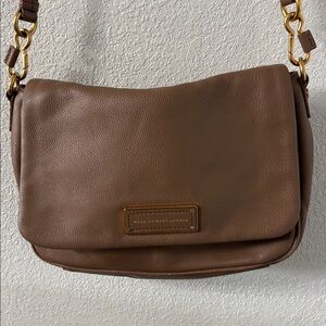 MARC JACOBS Marc By Marc Jacobs Chocolate Brown "Too Hot To Handle" Cross Body